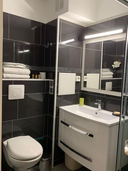 Azur 015 Yourhosthelper Classe 2 Etoiles Apartment Cannes
